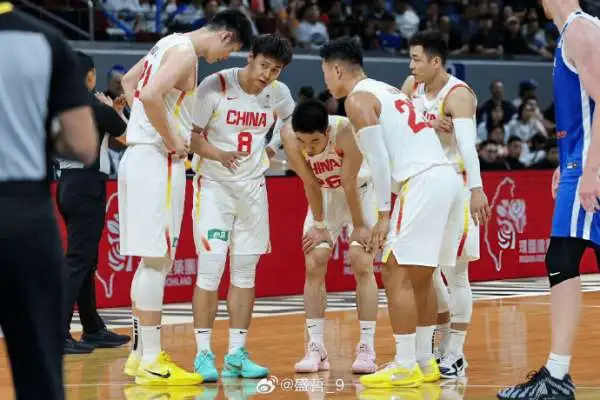 直播下载-别被胜利骗了！中日男篮下一次碰面，才见真章|日本|八村塁|胡金秋|B联赛|赵睿_新浪体育_新浪新闻